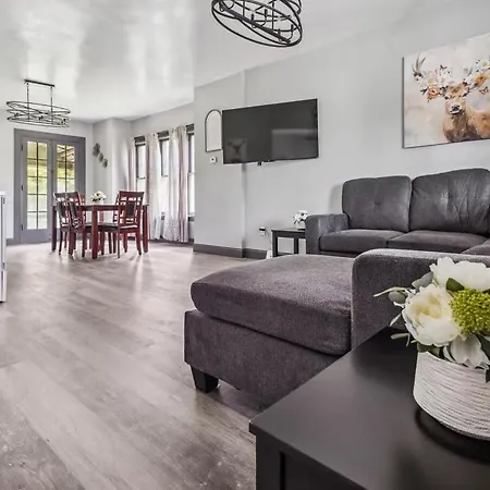 Spacious 5Br 2Bath Near The Falls & Casino